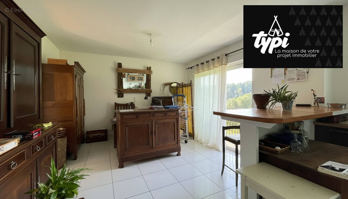 Appartement à CLEGUEREC