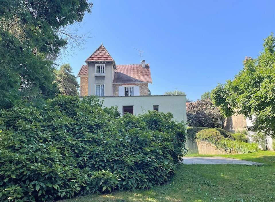 Maison à VERSAILLES