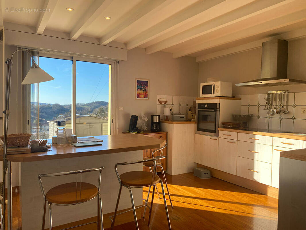 Appartement à SALINS-LES-BAINS