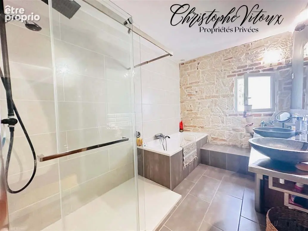Maison de caractère - 230 m2 - photo 16