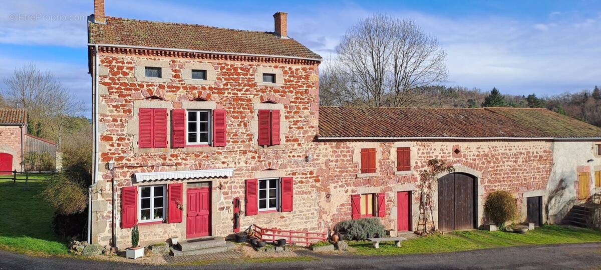 Maison à ESTANDEUIL