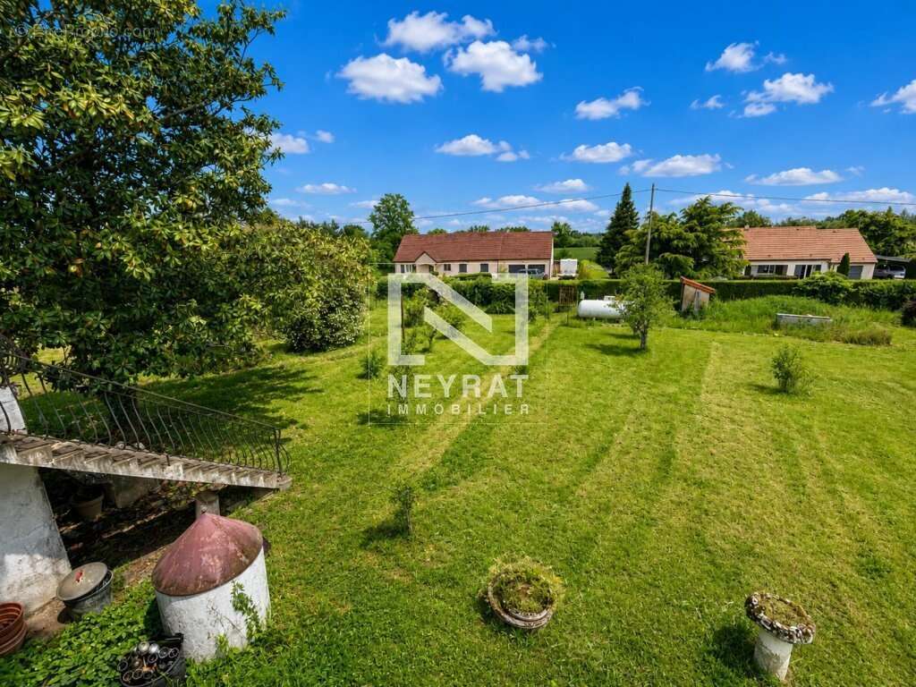 Maison de campagne à potentiel unique et grand terrain paysager - photo 4