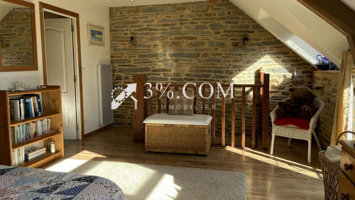 Maison à LA GACILLY