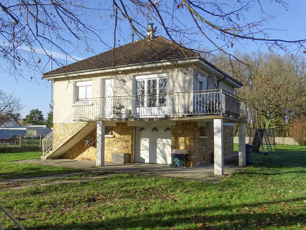 Maison à VILLEFRANCHE-SUR-CHER