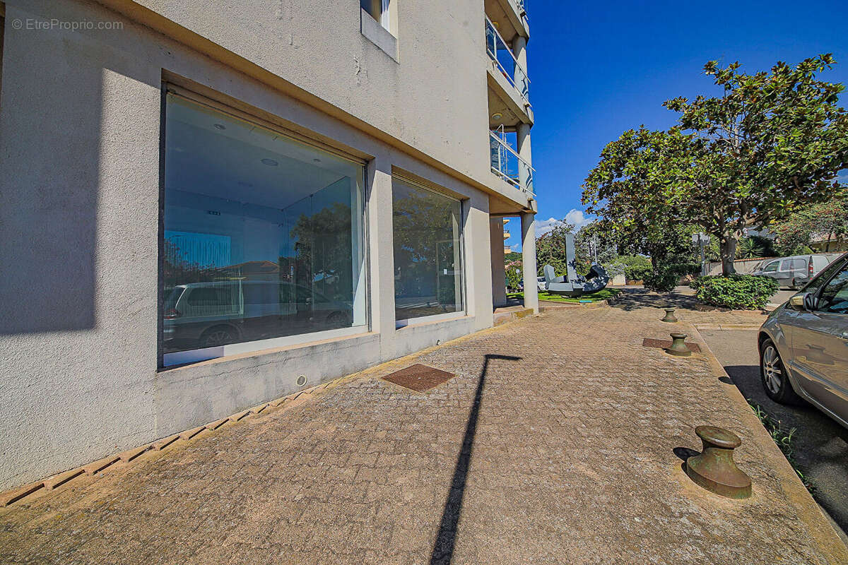 Commerce à PENTA-DI-CASINCA