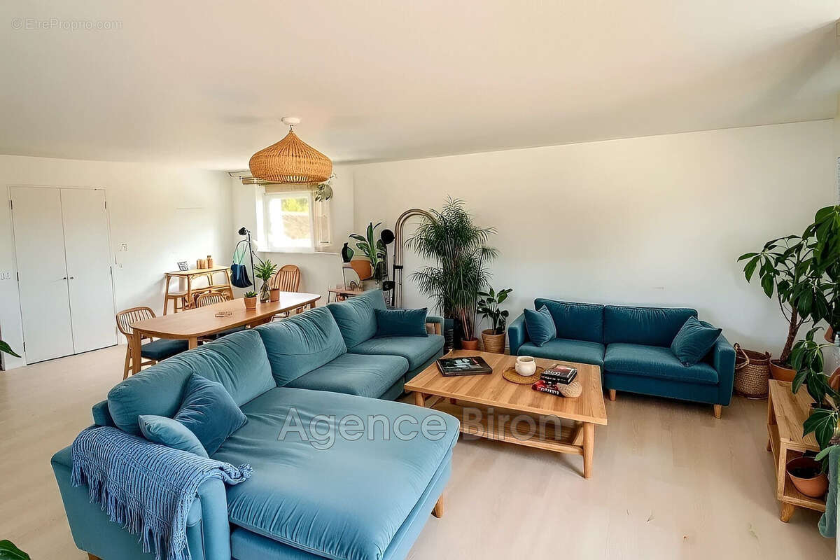 Appartement à MARSEILLE-12E