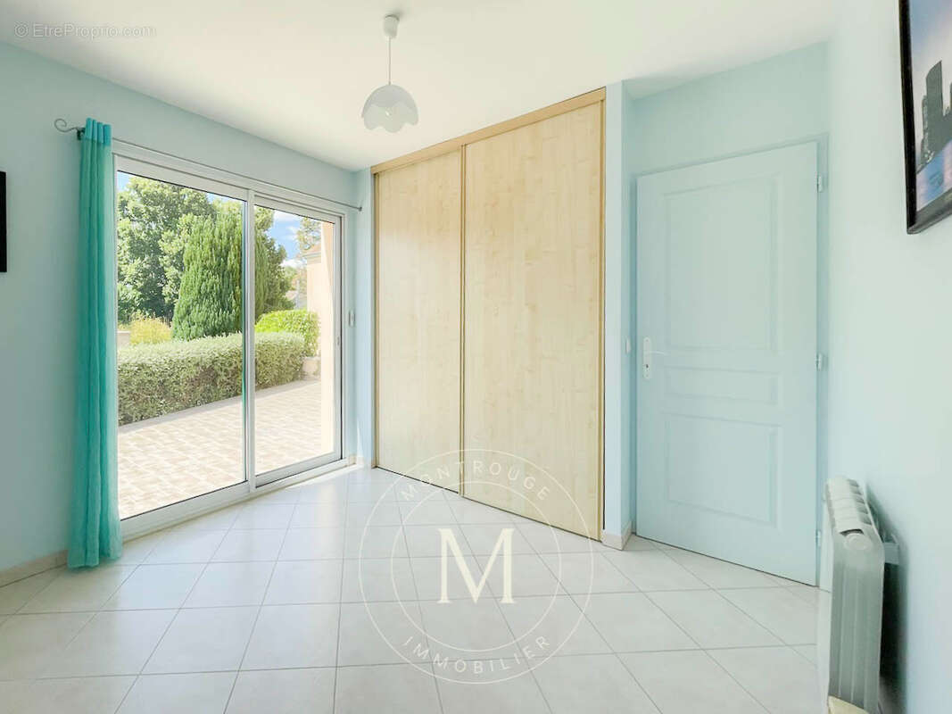 Maison de 120m² à Misy-sur-Yonne - 1460m² de terrain - photo 8