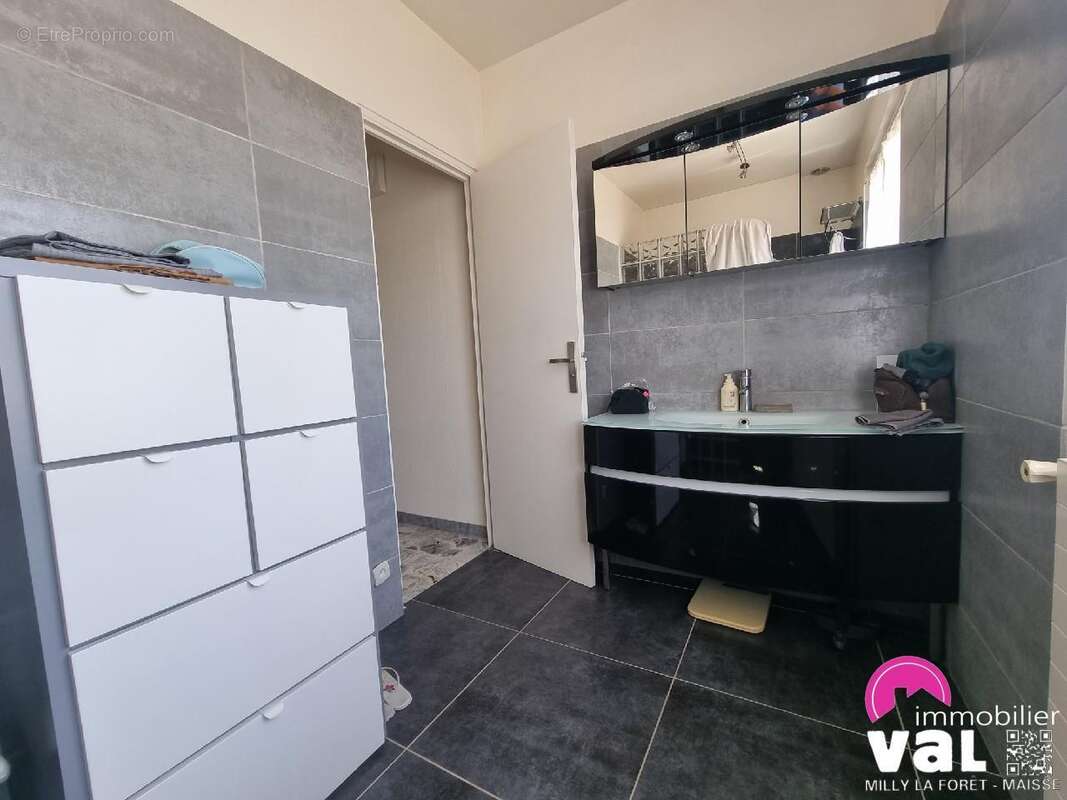 Maison 191 m² à Milly-La-Foret  - photo 10