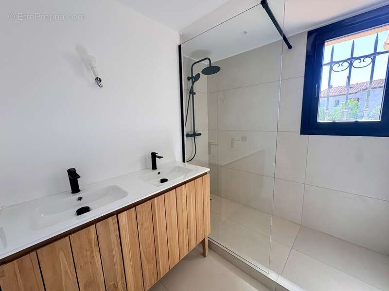 Maison à vendre 4 pièces FREJUS (83) - photo 8