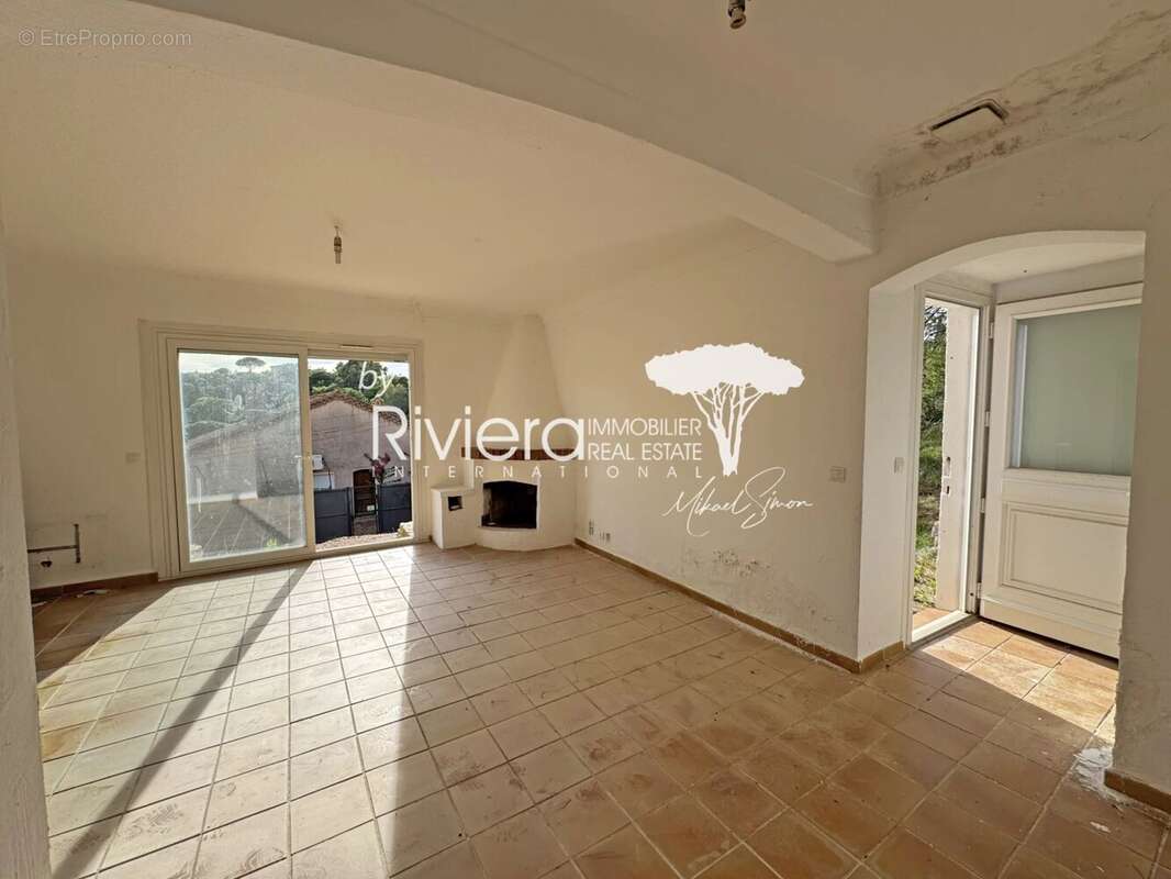 Maison à LA CROIX-VALMER