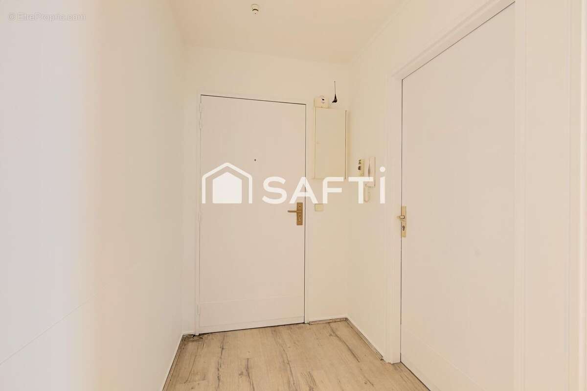 Appartement 69 m² à Noisy-Le-Grand  - photo 9