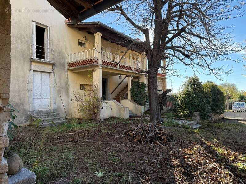 Maison à BOISSET-ET-GAUJAC