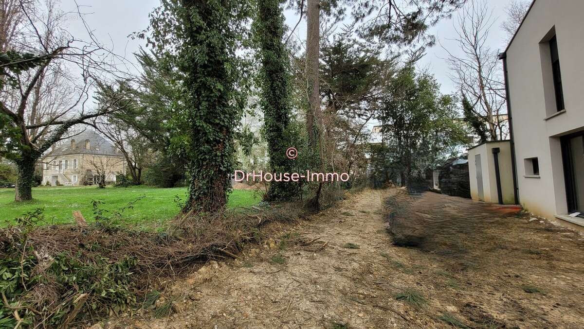 Maison à VILLENAVE-D'ORNON