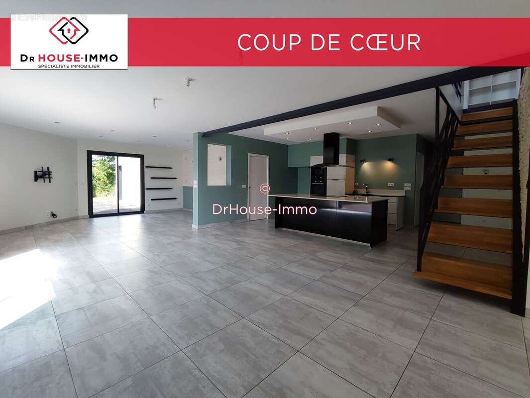 Maison à RUCQUEVILLE