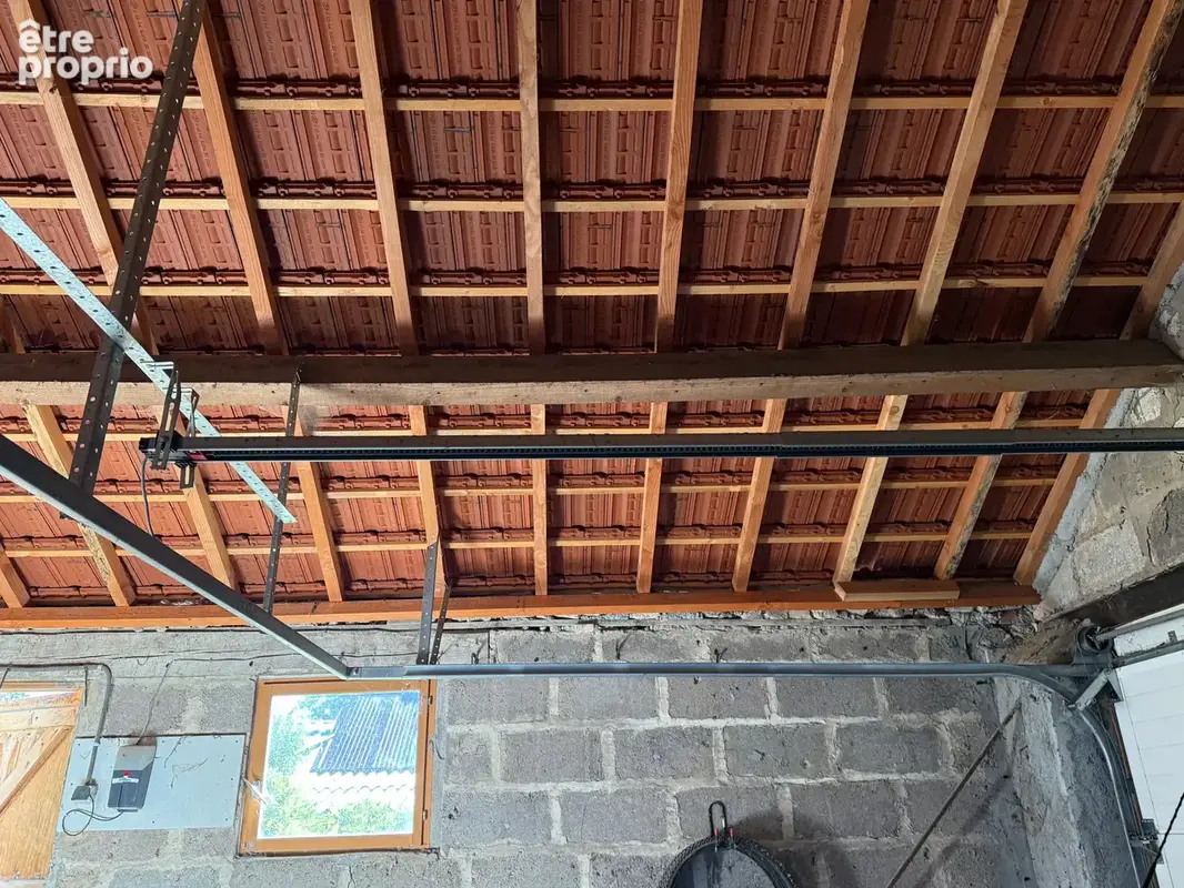 Auv 1234 : Maison rénovée avec jardin et garage à Marcillat, 641m2 - photo 36