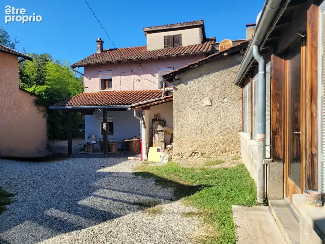 Photo Maison à Reyrieux au prix de 365 000€