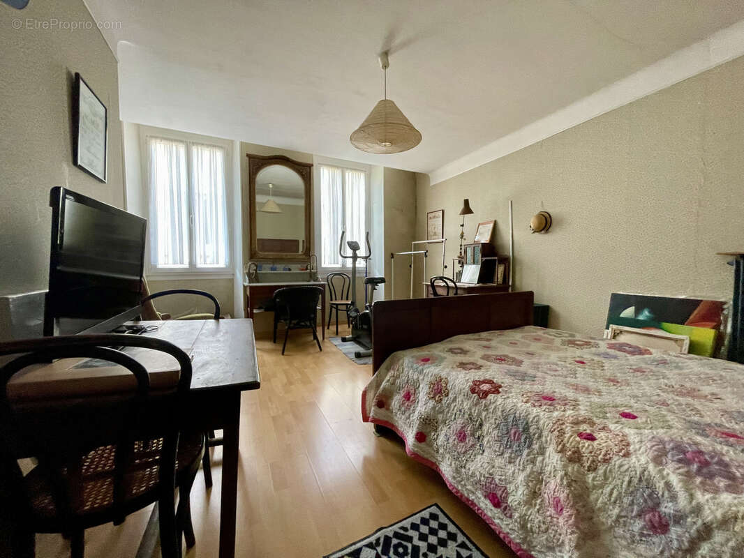 Maison à VIC-EN-BIGORRE