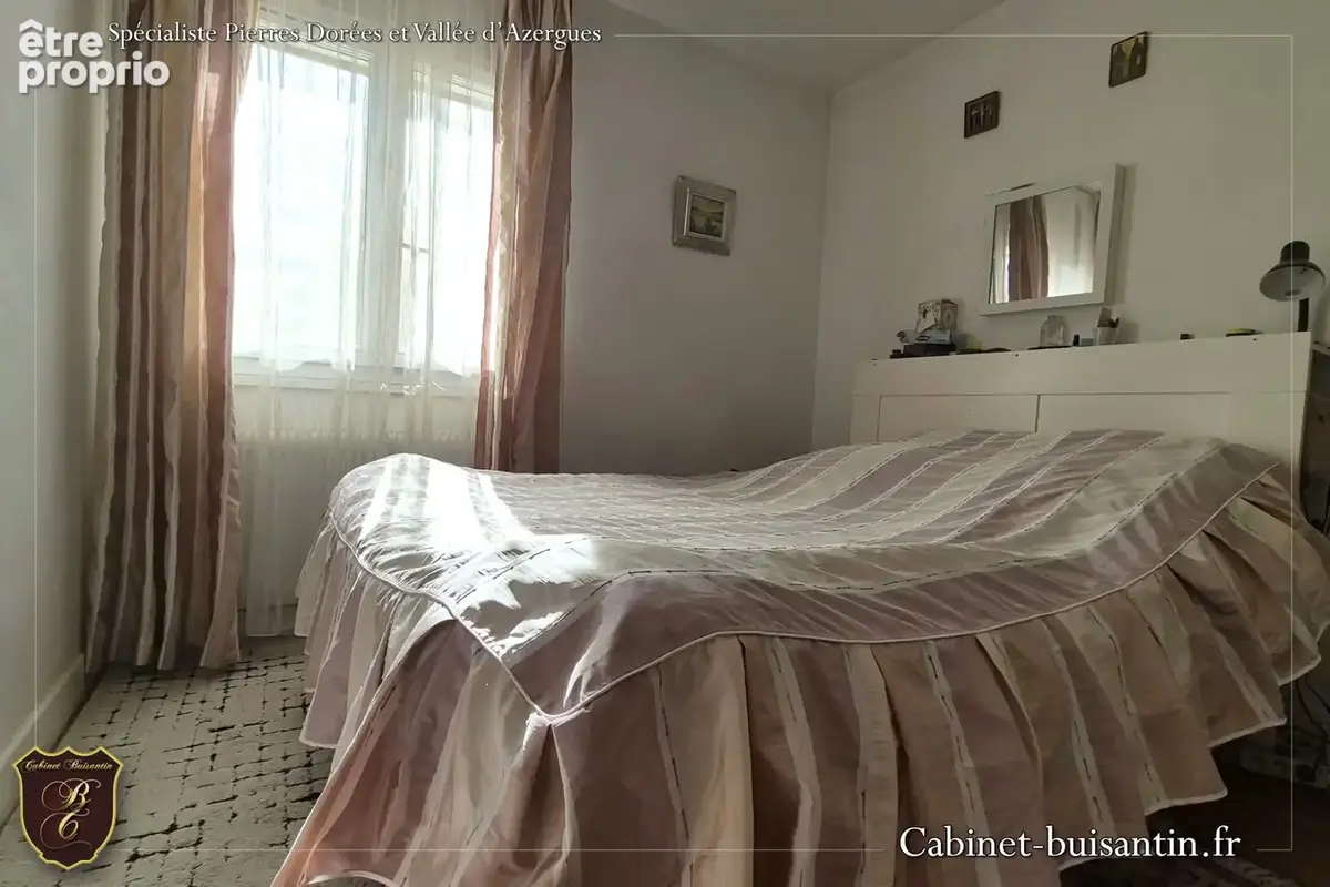 Maison avec terrasse et jardin arboré - photo 14
