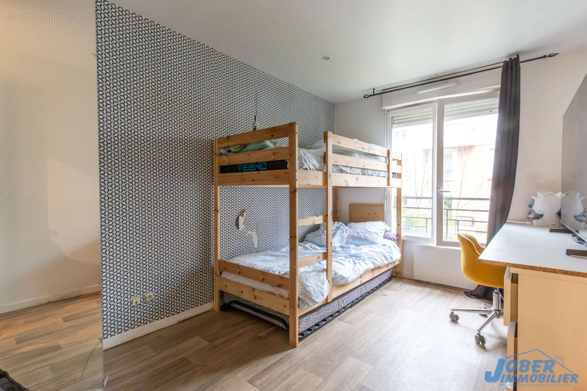 Appartement à NOGENT-SUR-MARNE