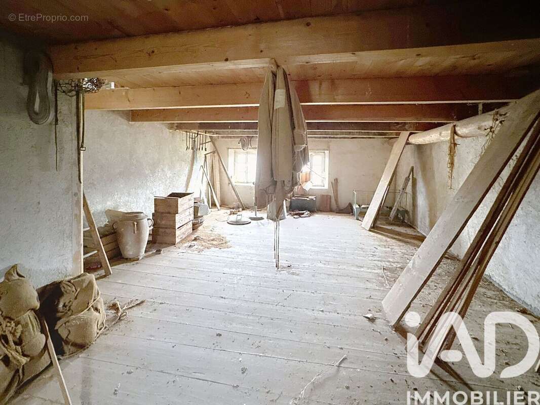 Photo 7 - Maison à SAINT-AMANT-ROCHE-SAVINE