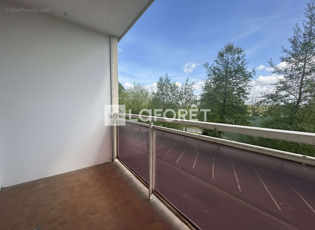 Appartement à CORBEIL-ESSONNES