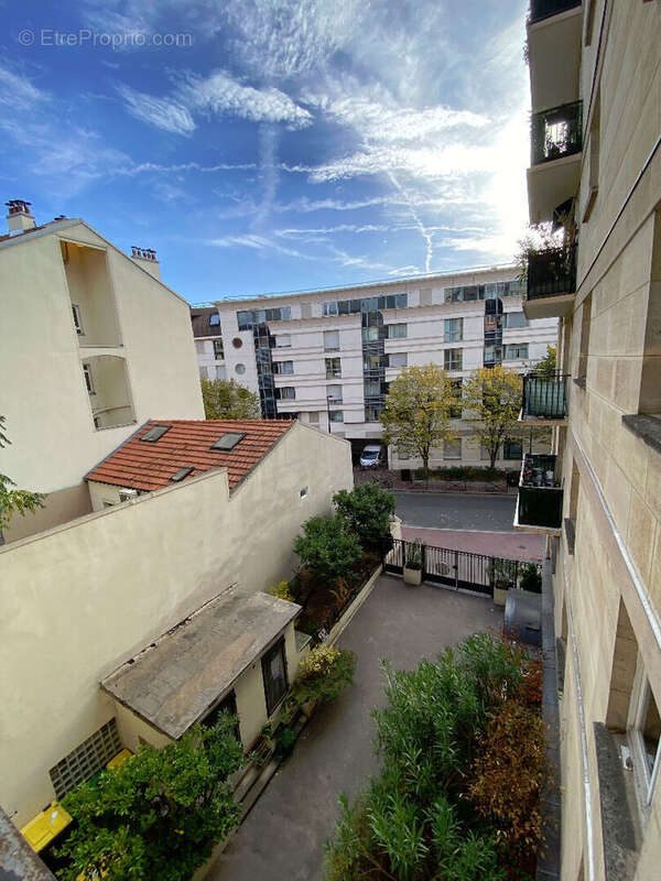 Appartement à LEVALLOIS-PERRET