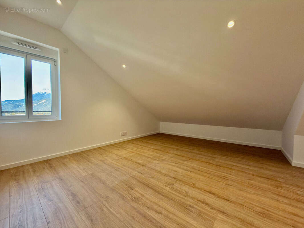 Appartement à DOUSSARD