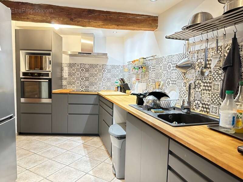 Maison à VINON-SUR-VERDON