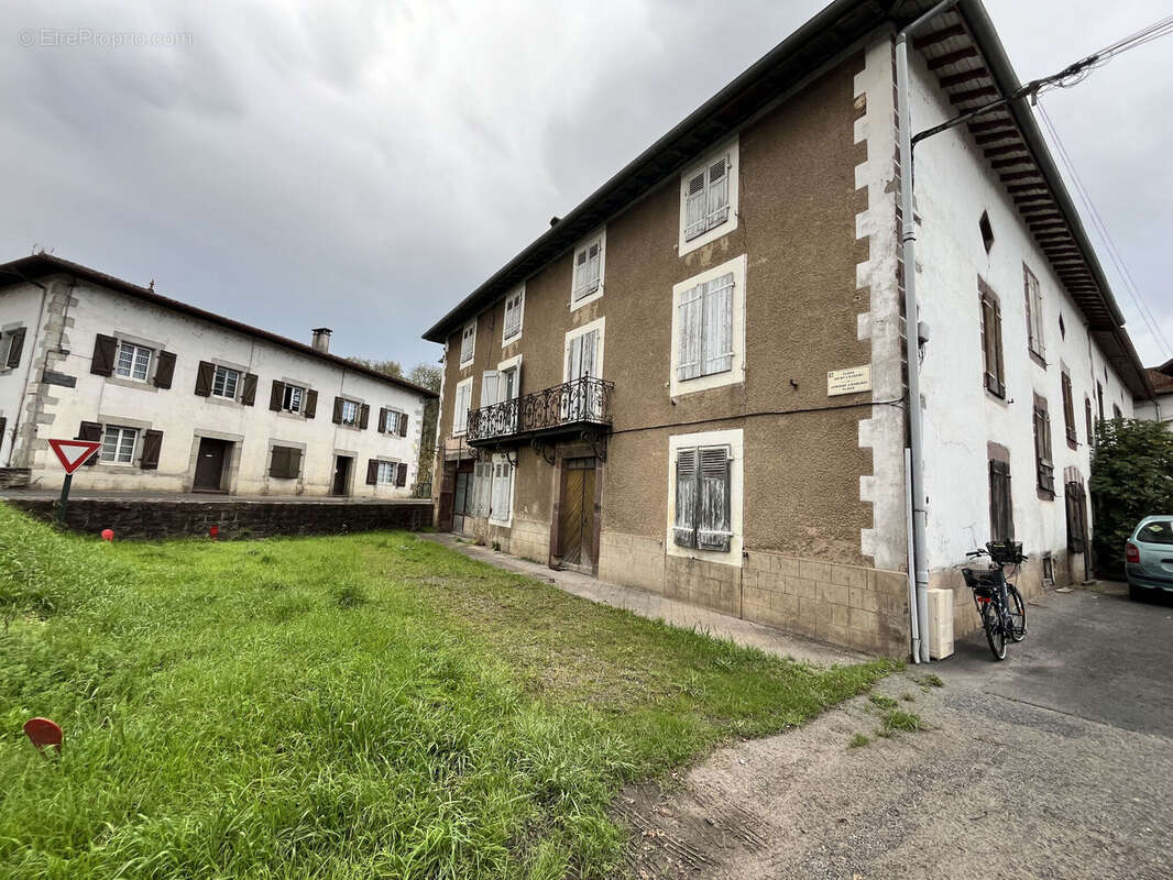 Photo 2 - Maison à SAINT-JEAN-PIED-DE-PORT