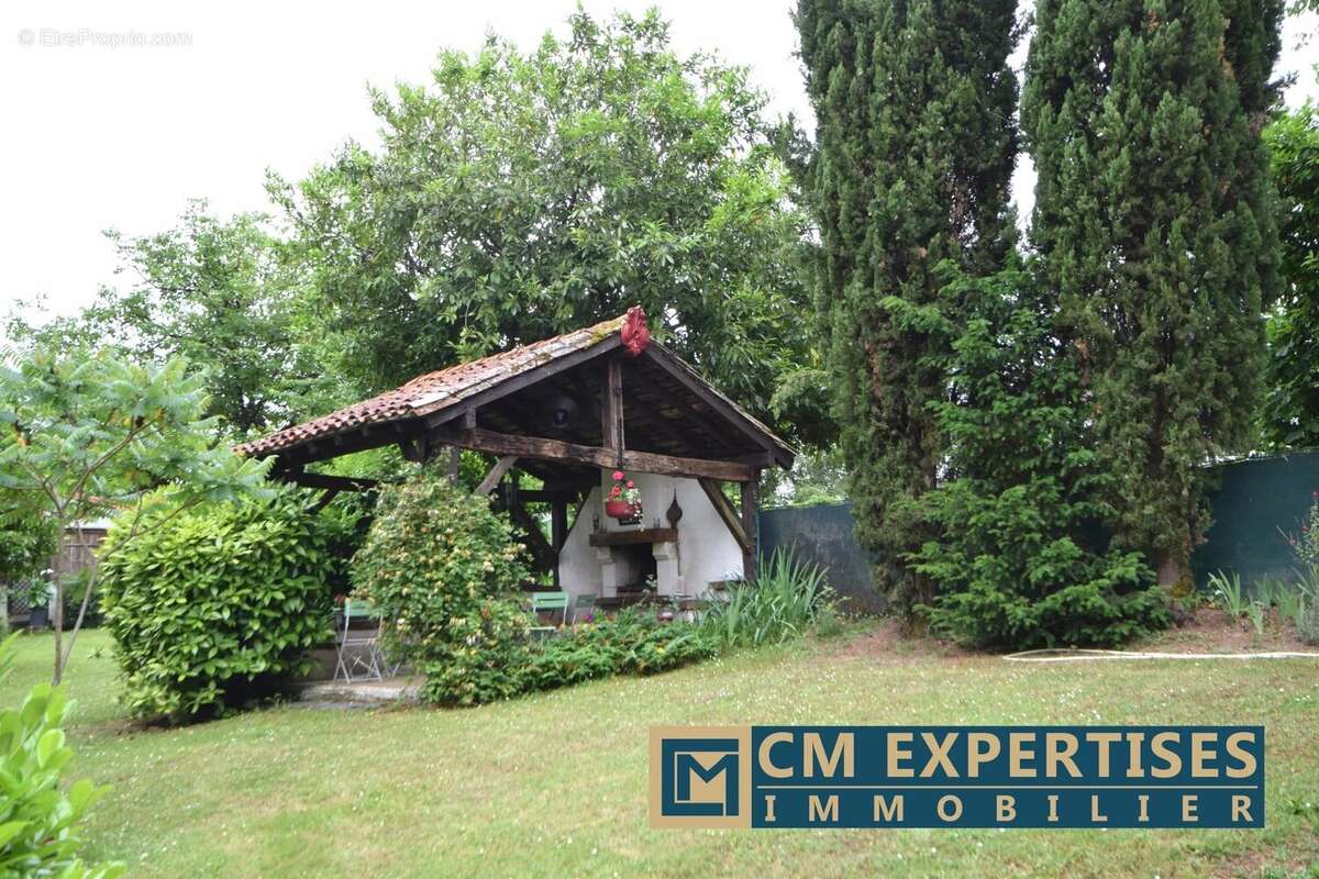 Maison à MARSAC-SUR-L&#039;ISLE