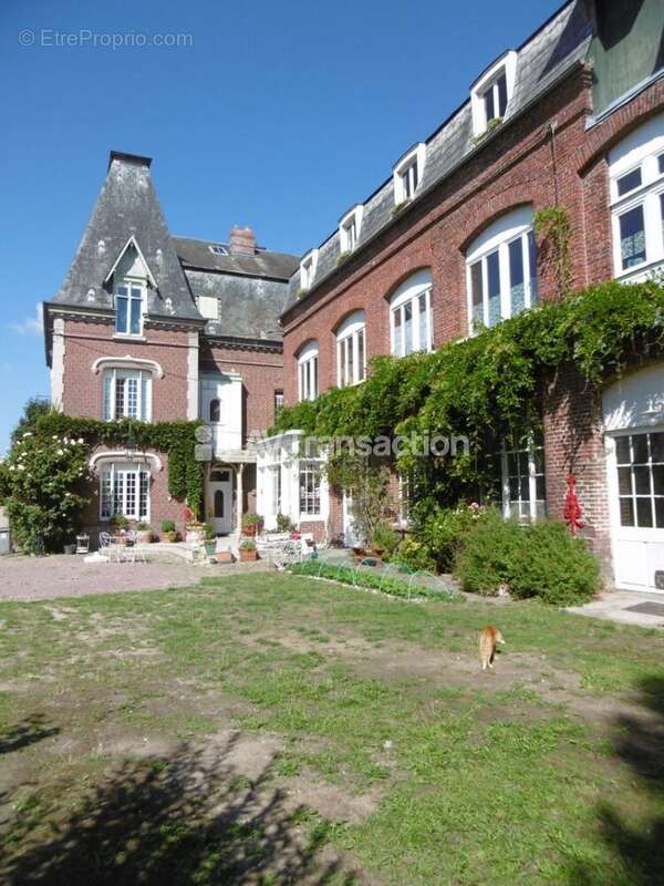 Autre à CAUDEBEC-LES-ELBEUF