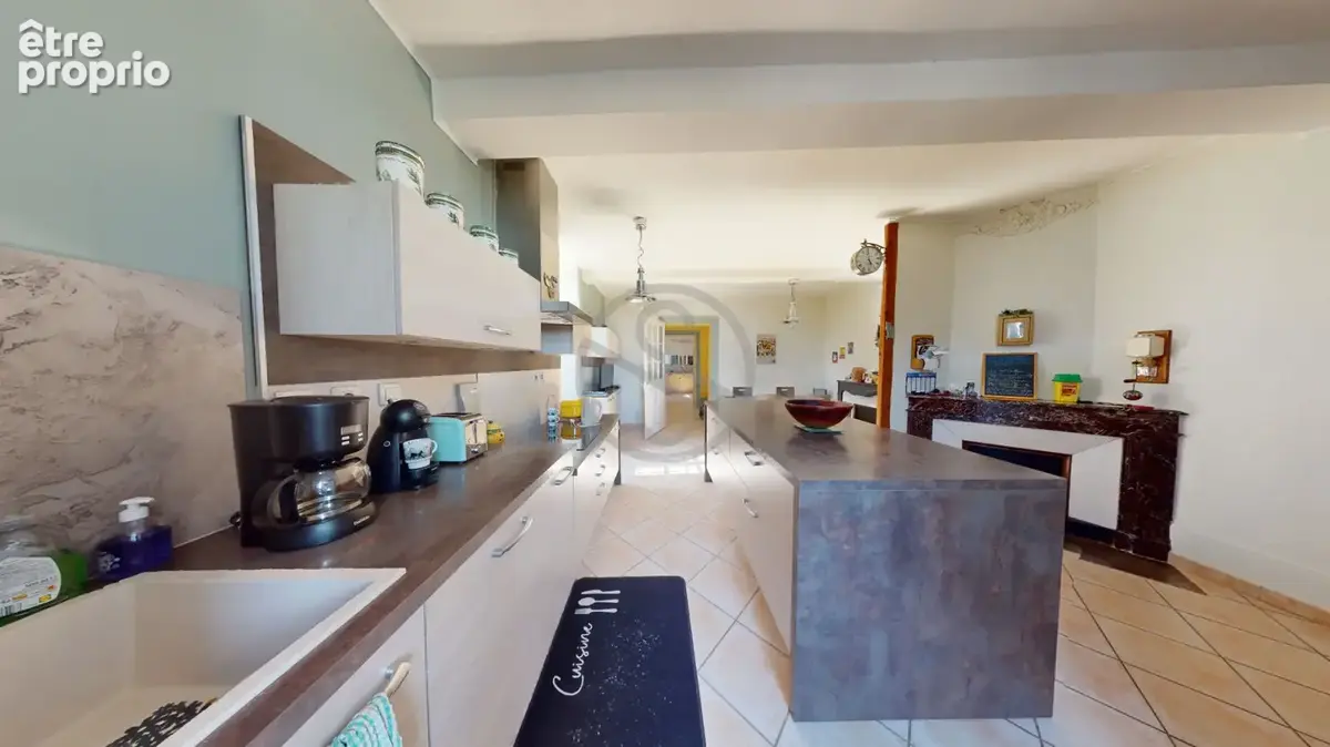 Maison  7 pièce(s) 220 m2 - photo 5