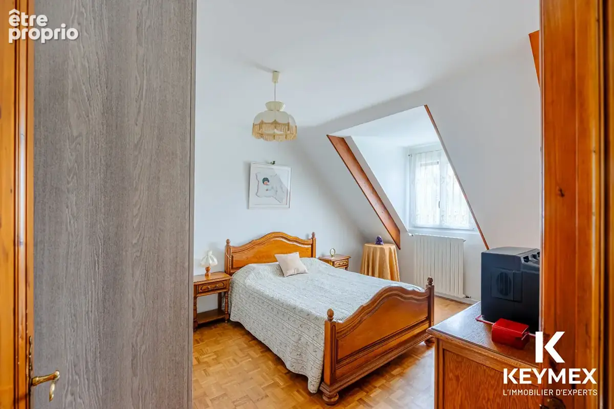 Maison traditionnelle, Persan  100 m² - photo 12