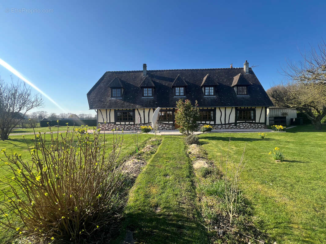 Maison à VOISCREVILLE