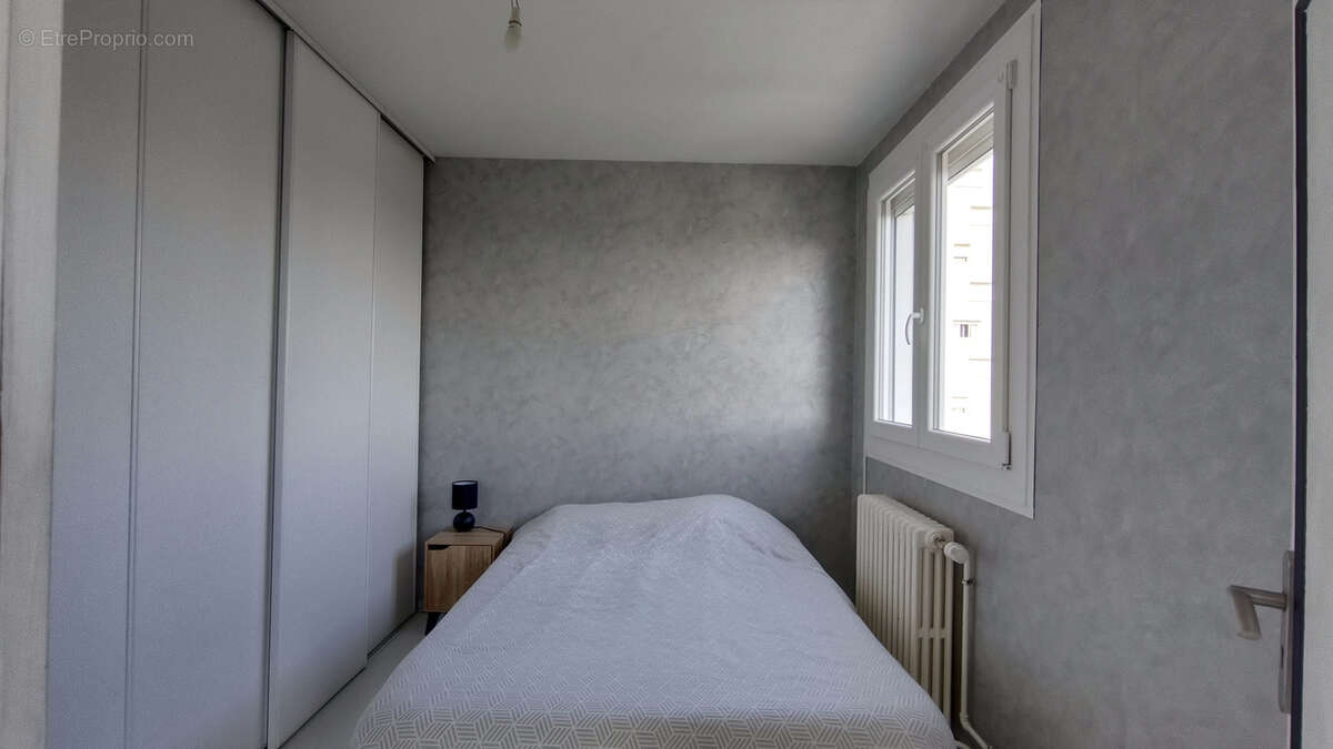 Appartement à CHENOVE