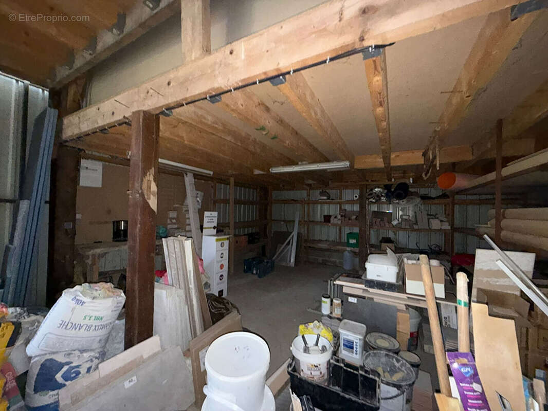 Commerce à LA FLECHE