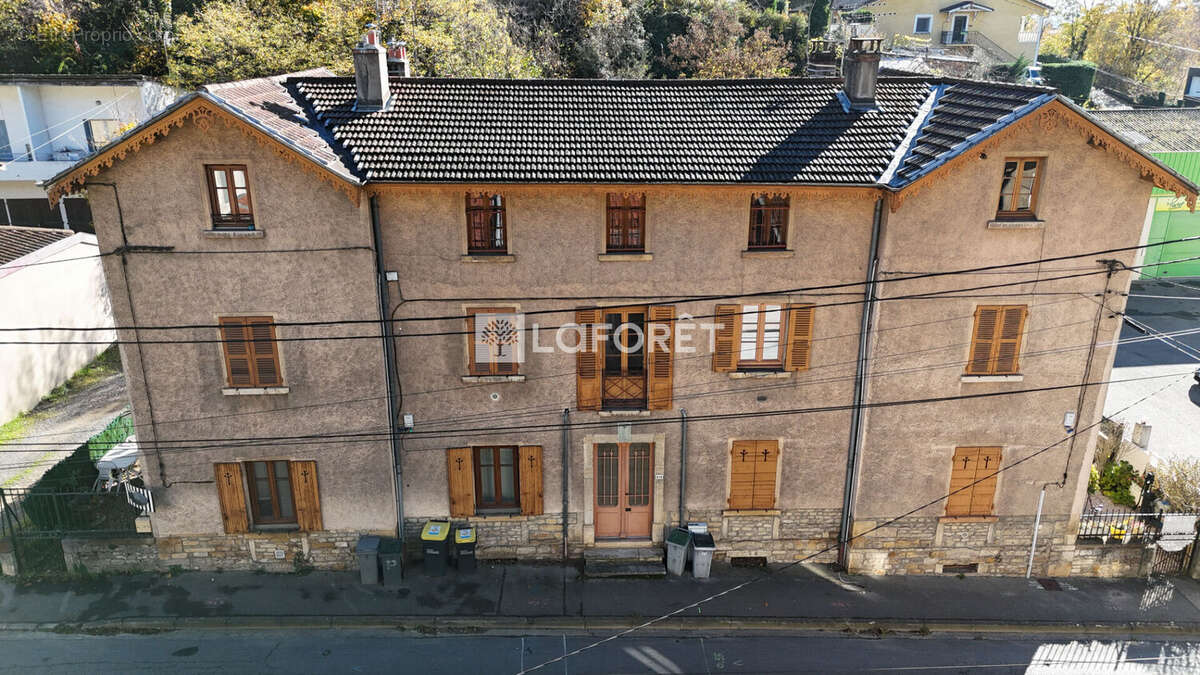 Appartement à TREVOUX