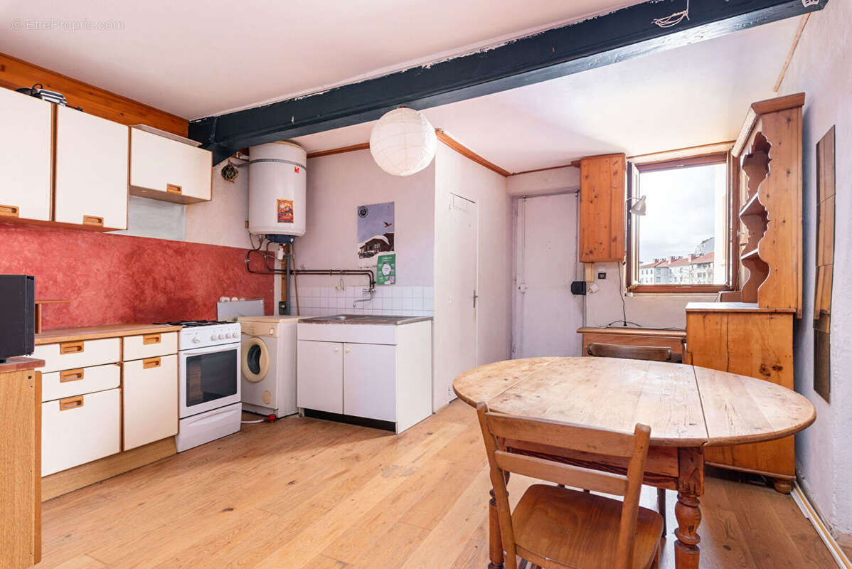 Appartement à LYON-1E