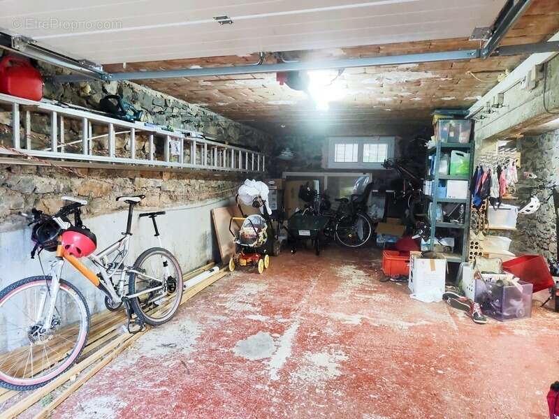 Maison à LAMALOU-LES-BAINS