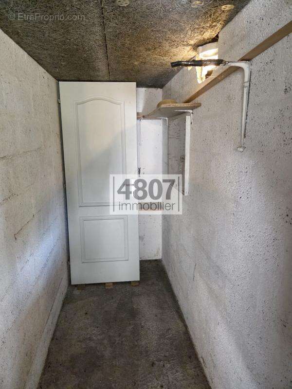 ANNEMASSE - T2 avec balcon et cave - photo 9