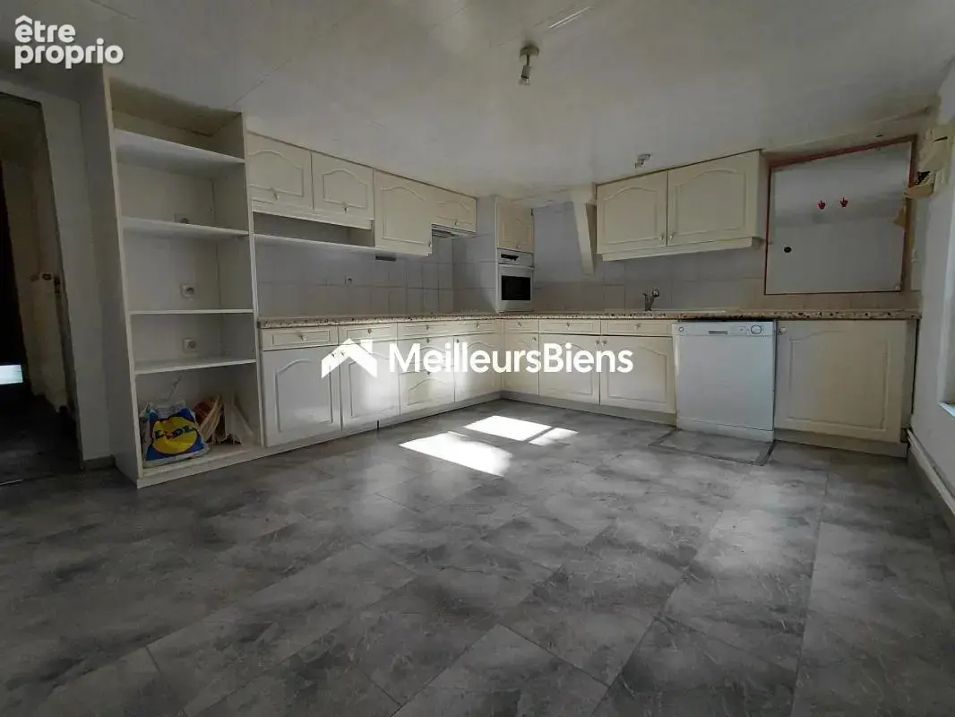 Appartement 114m² situé à LANGRES - photo 3