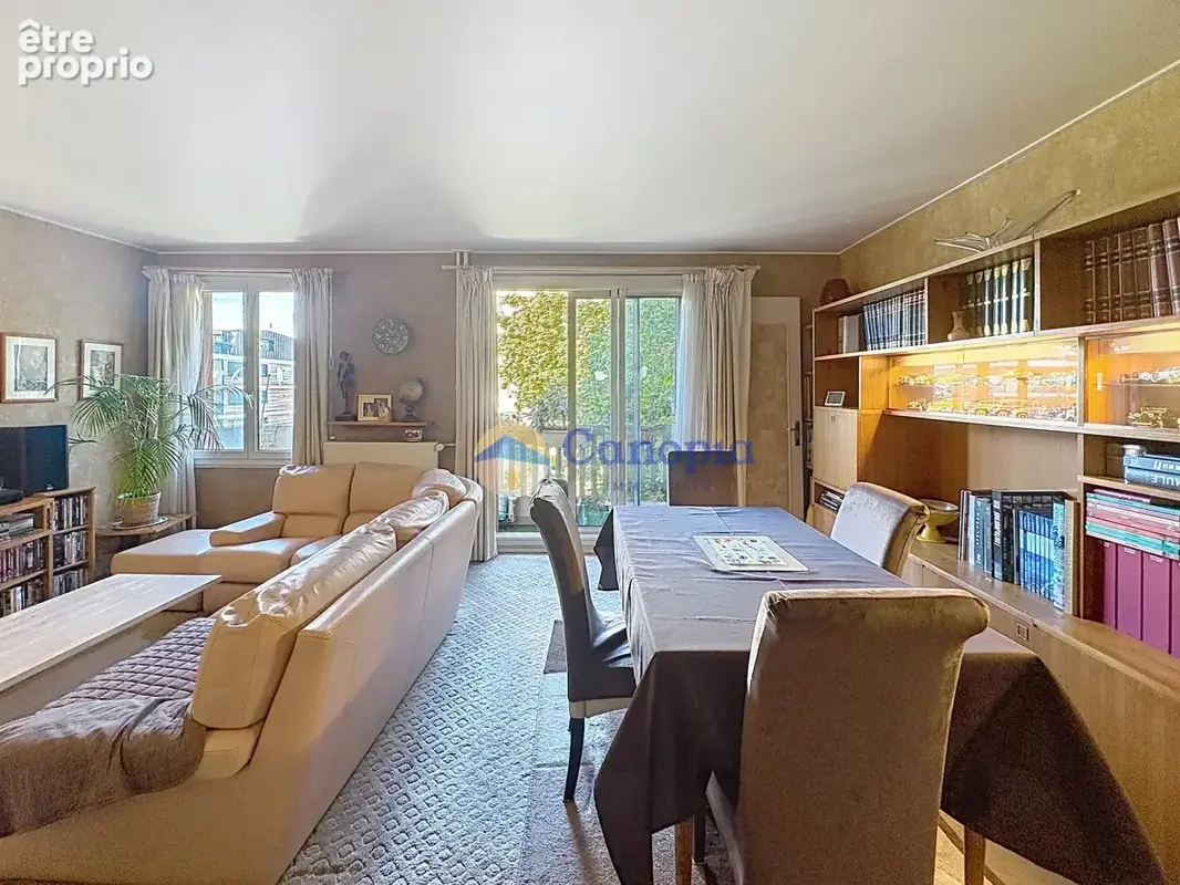 Appartement 5 pièces 75 m² à vendre à Chevilly-Larue (94550) - photo 3