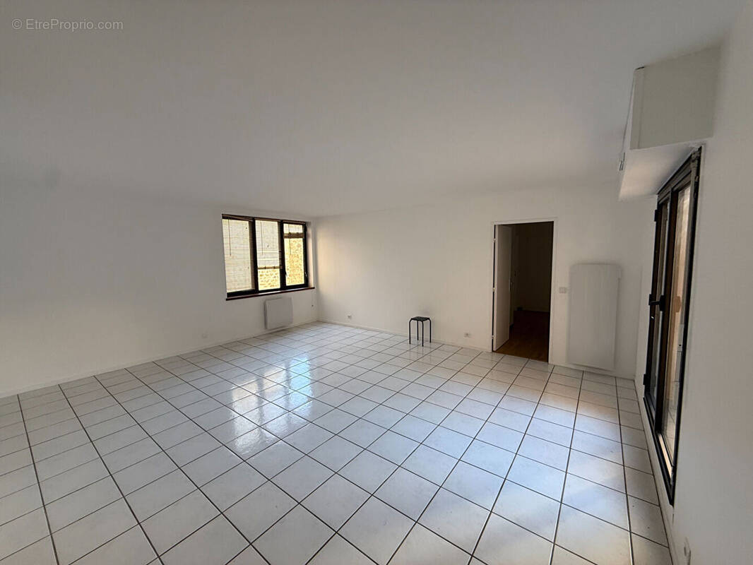 Appartement à MAISONS-LAFFITTE