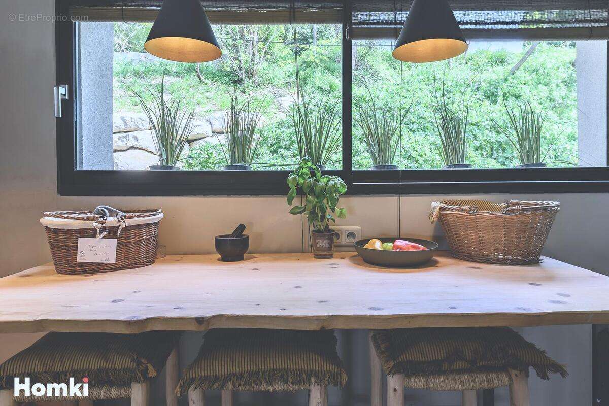 Maison à VILLENEUVE-LES-AVIGNON