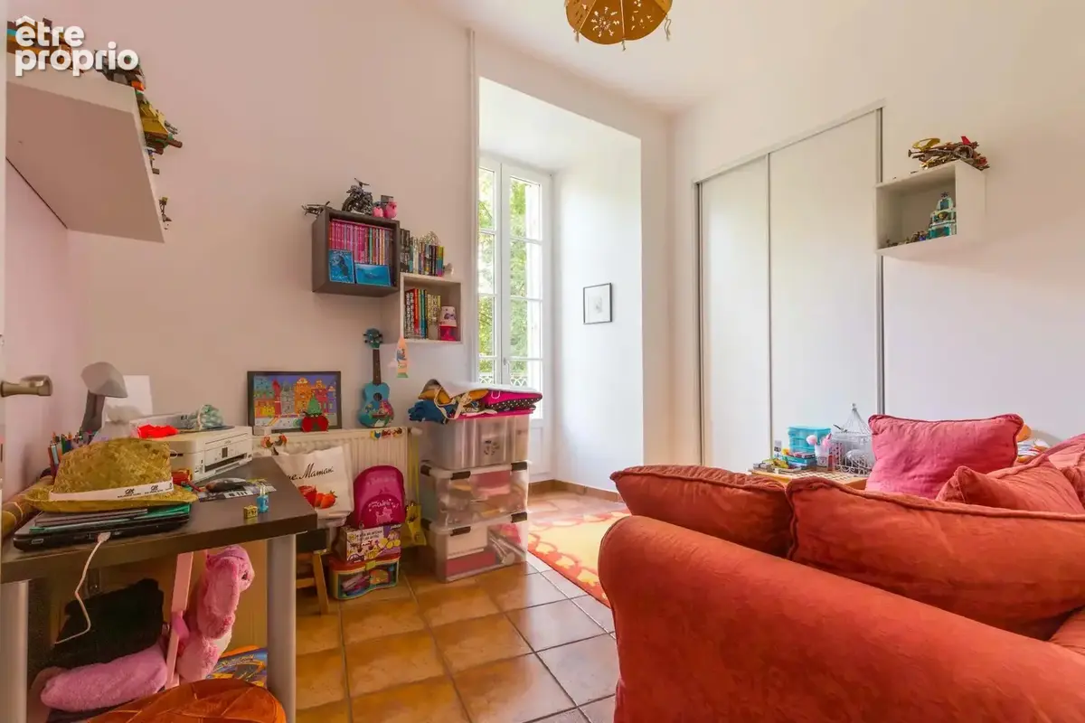 Exceptionnel ! superbe appartement T6 de 150m² à 20 mn Dijon Nord - photo 12