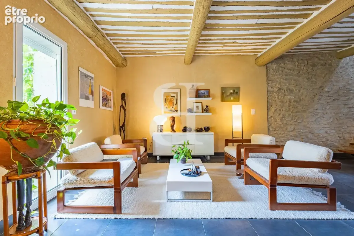 Maison 244 m² à L'isle-Sur-La-Sorgue  - photo 9