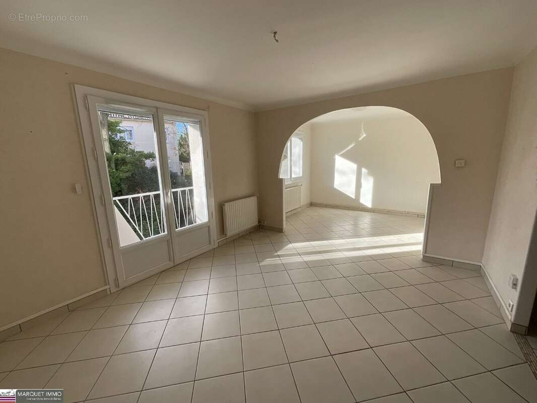 Appartement à BEZIERS