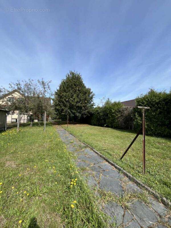 Maison à SAINT-SAUVEUR