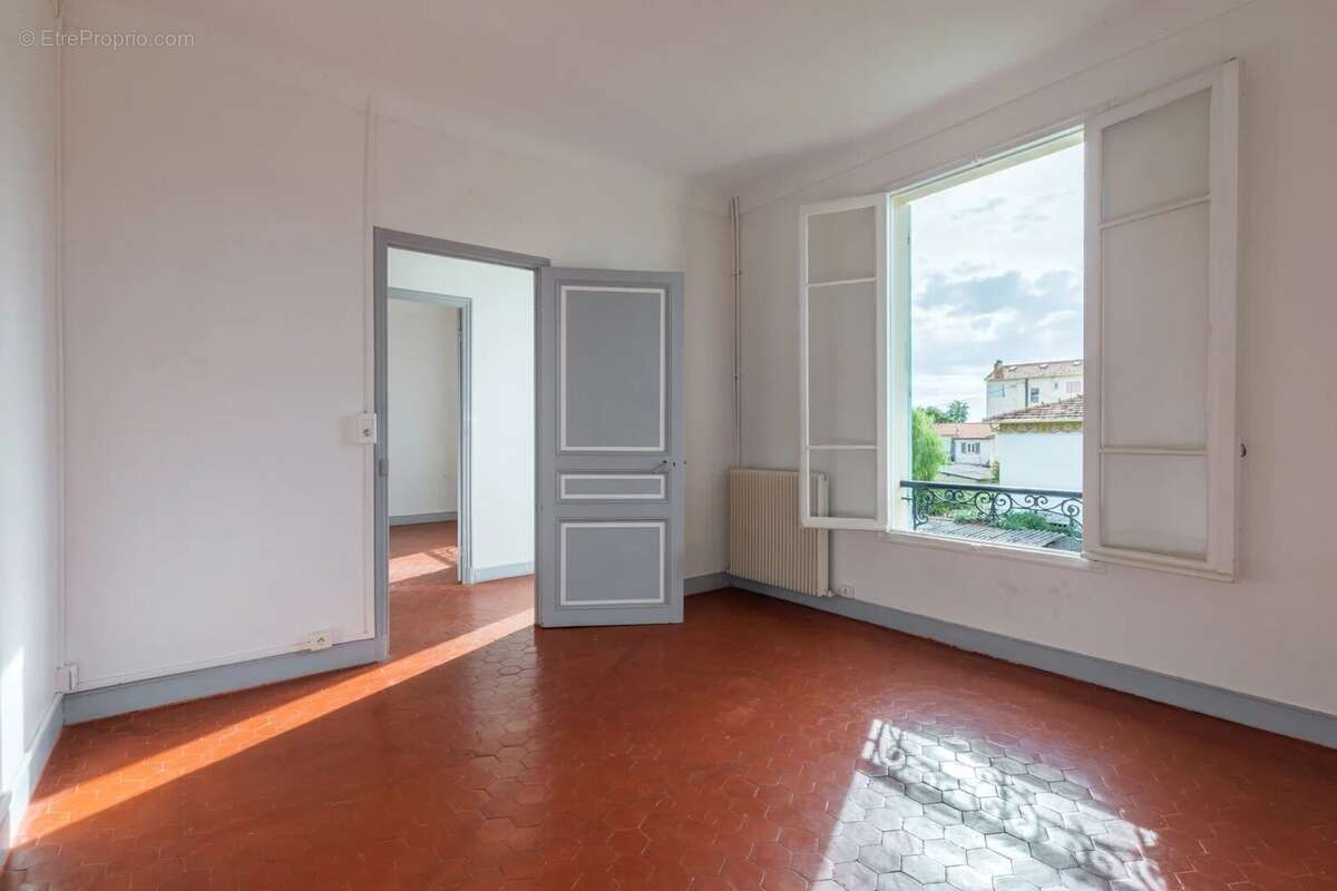 Maison à CAGNES-SUR-MER