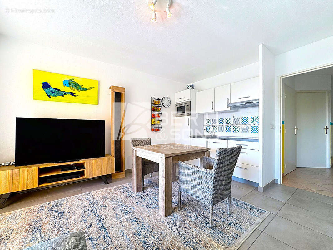 Appartement à THEOULE-SUR-MER